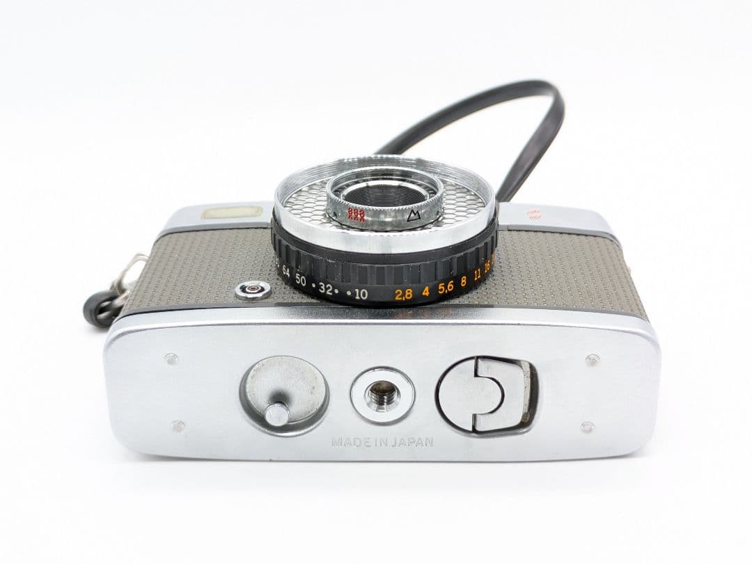 超美品！完動品！OLYMPUS PEN EE-S ハーフサイズカメラ