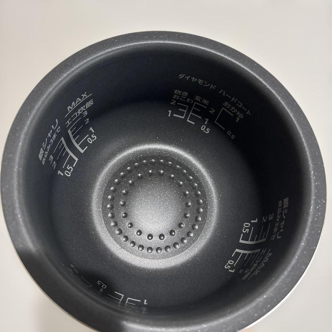 2023年製　パナソニック SR-JW058炊飯器 3合　可変圧力IH炊飯器
