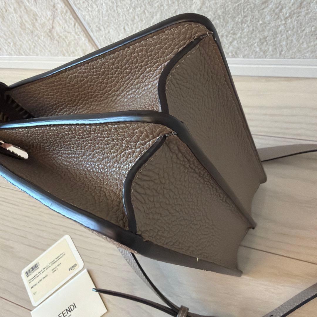 Fendi フェンディピーカーブースモール近年購入