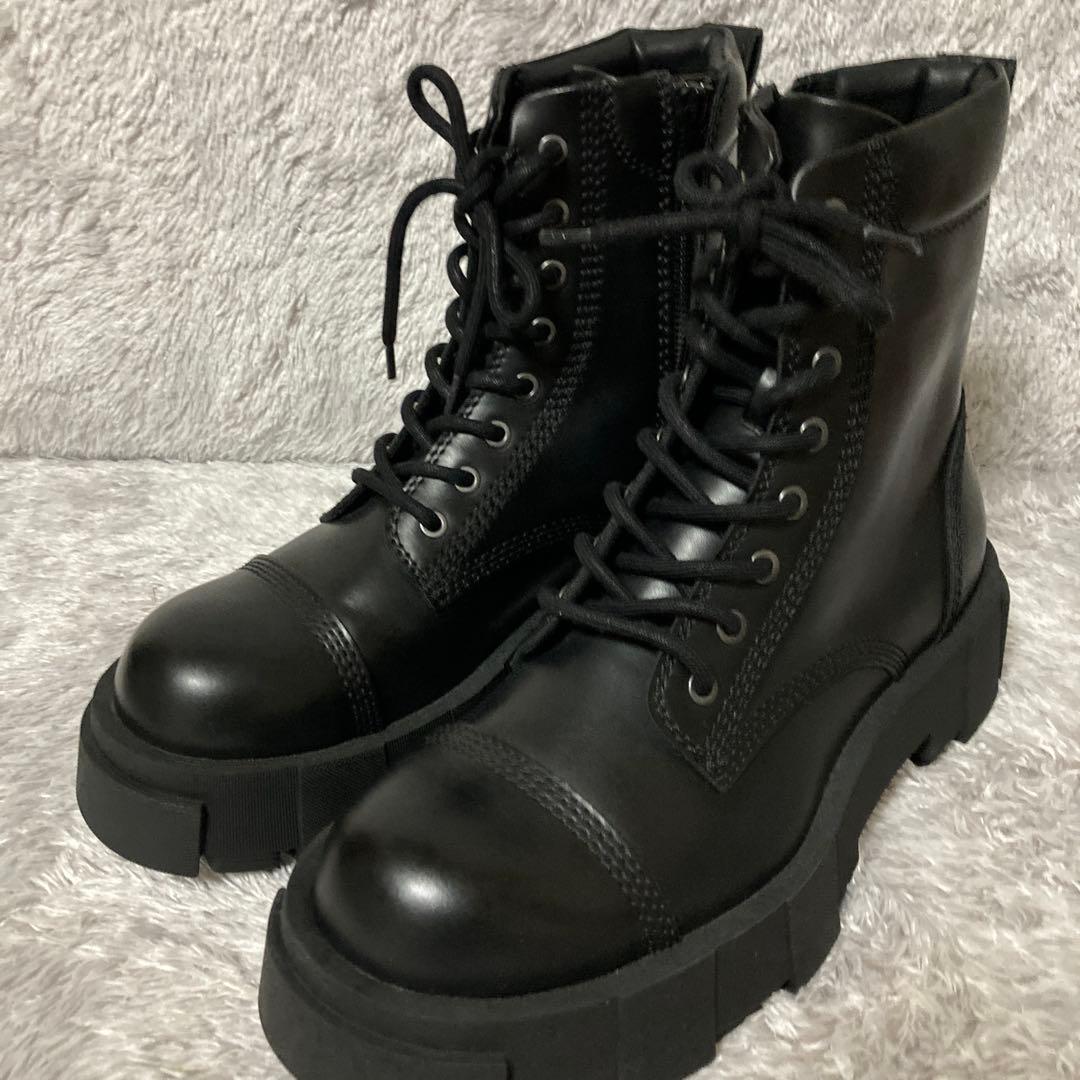 zara ザラ　トラックソール　厚底レースアップブーツ ブラック