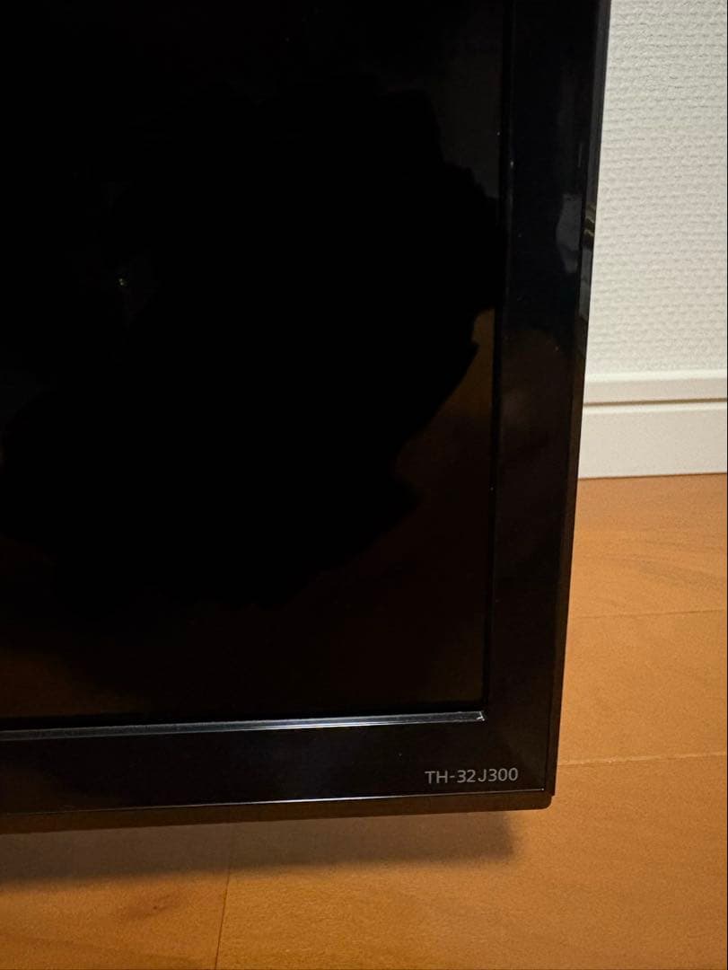 パナソニック　TH-32J300 液晶テレビ　32インチ　TV