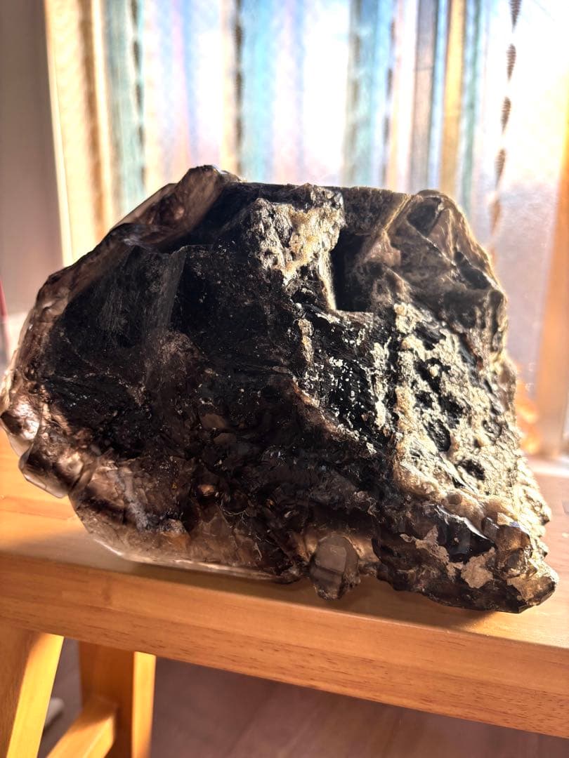 【超希少】エレスチャルクオーツ（骸骨水晶） 約4.7kg ブラジル産