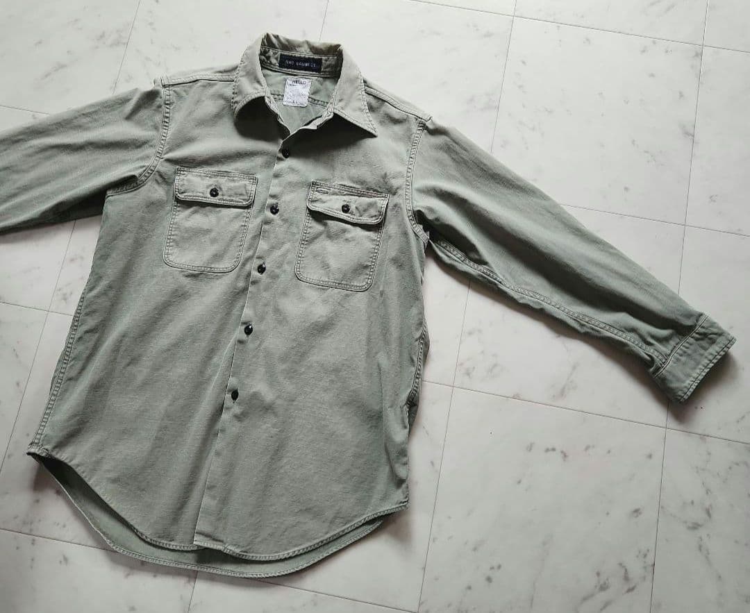 マディソンブルー ハンプトンバックサテン 長袖シャツ カーキ ゆったりめ