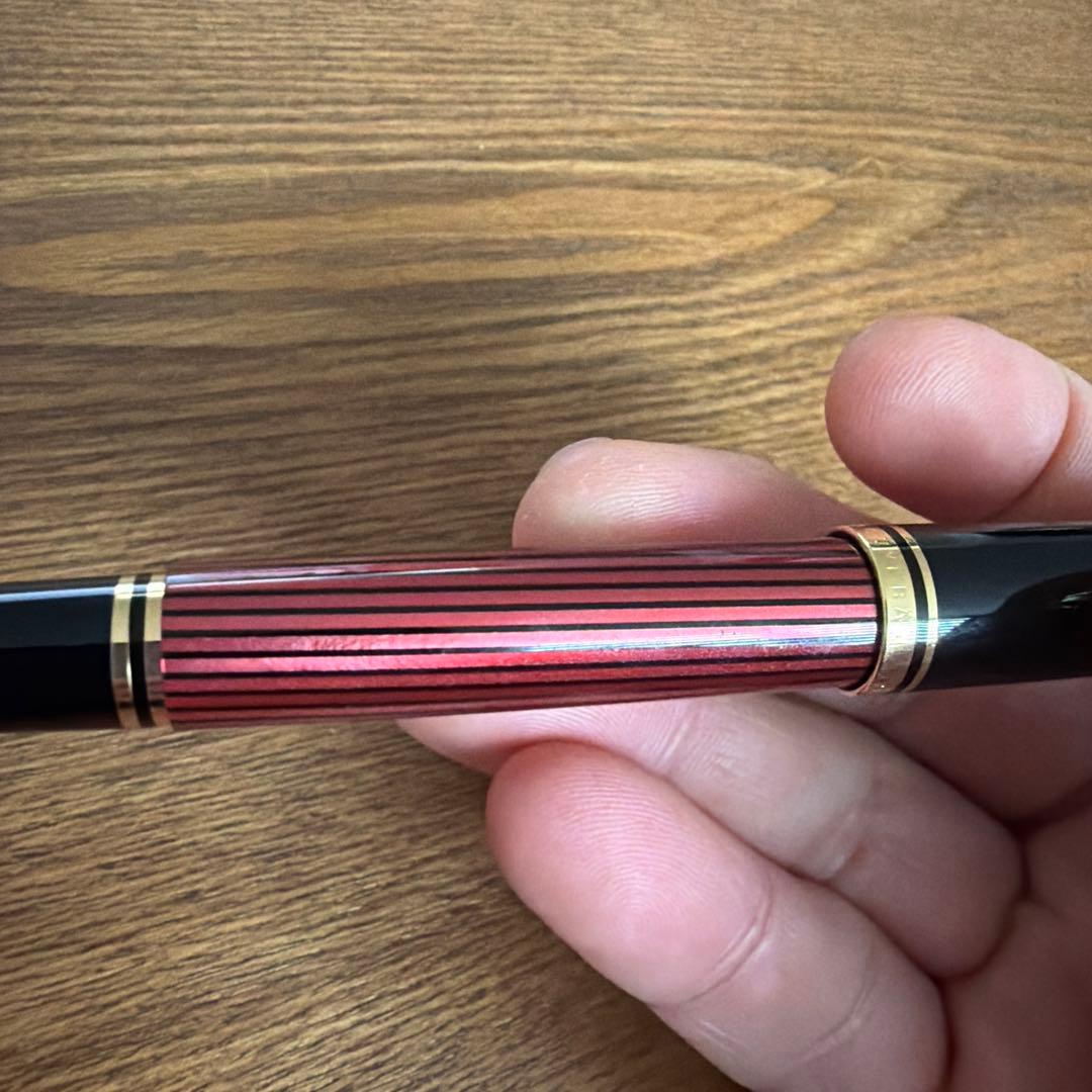 ペリカン　ボールペン　ボルドーカラー