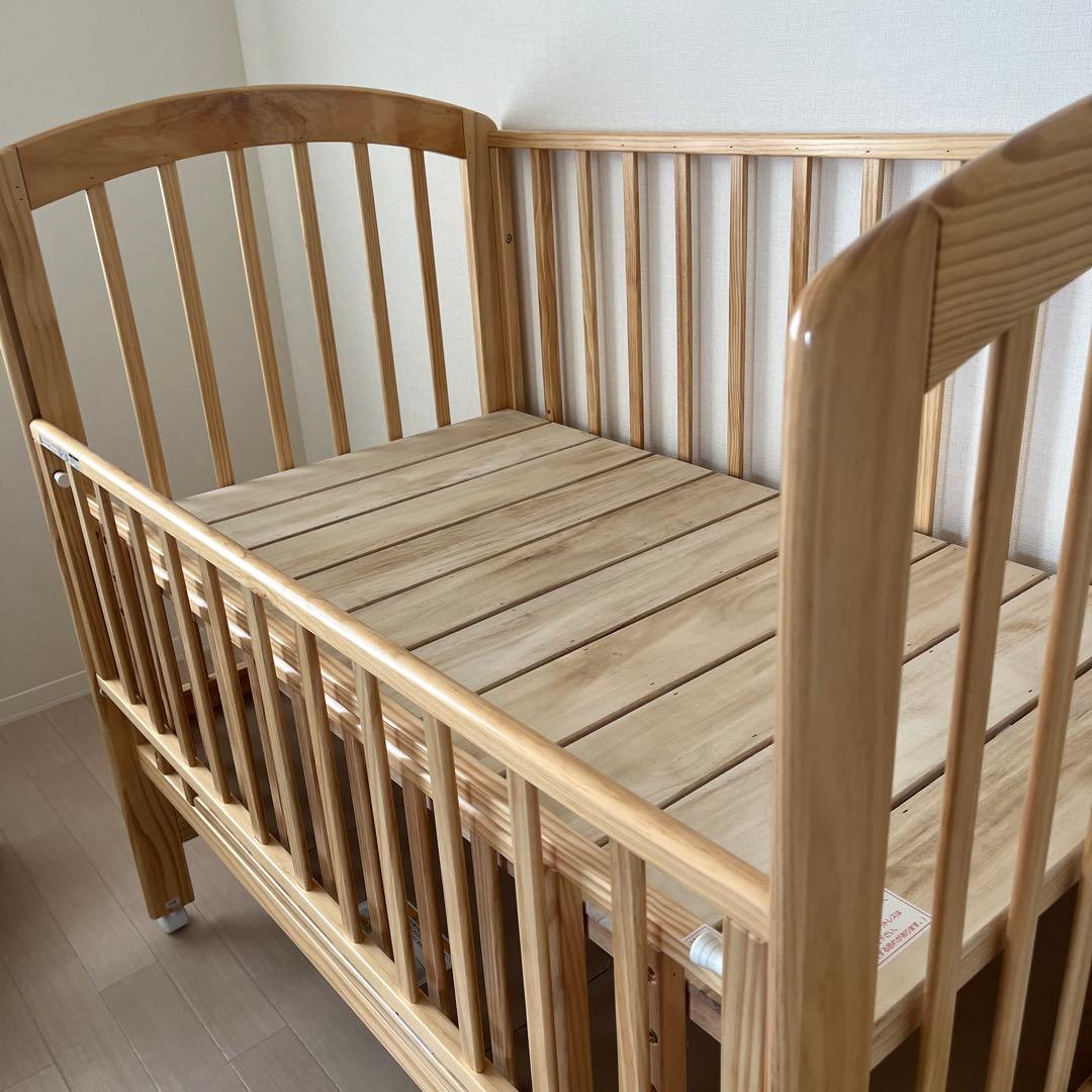 KATOJI カトージ　ハイポジションベビーベッド　レギュラーサイズ