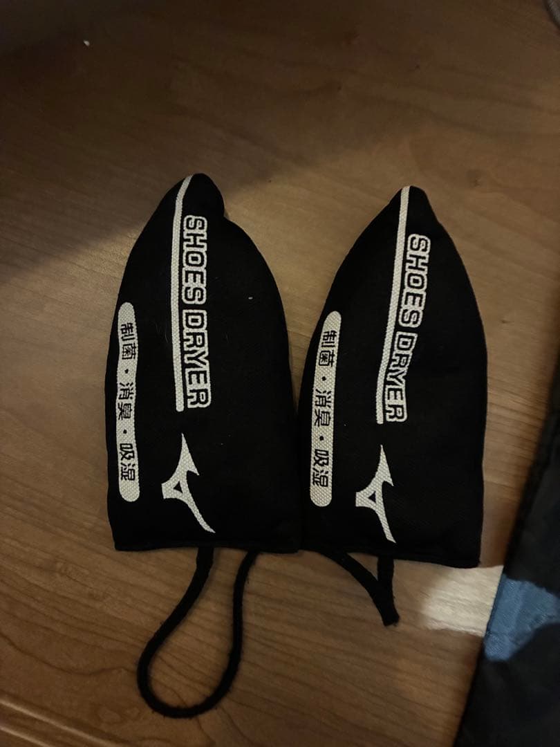 ミズノモレリア2ジャパンクロスステッチ27センチ