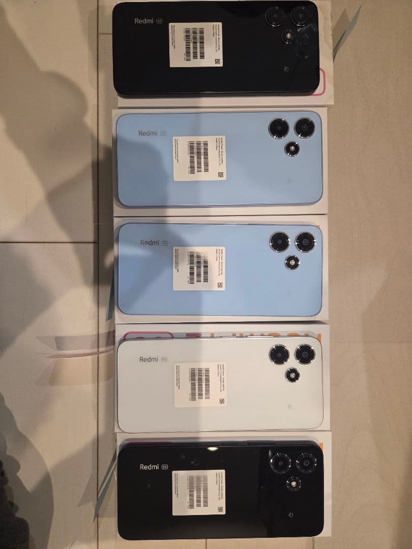Xiaomi Redmi 12 5g ブラック2・ブルー2・ホワイト1