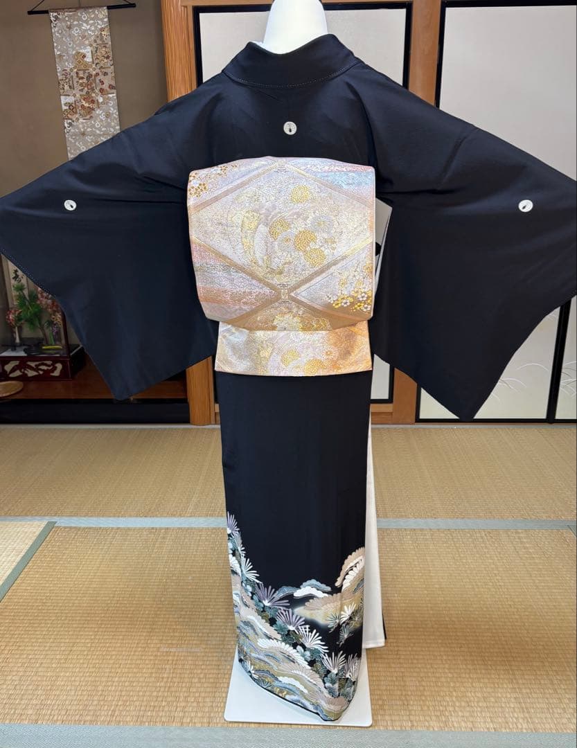 正絹豪華作家物留袖６点フルセット 留袖　袋帯　帯締め帯揚げ　長襦袢　末広