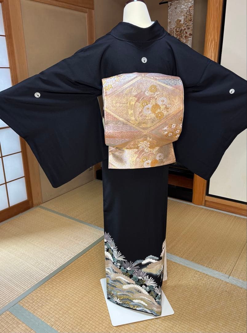 正絹豪華作家物留袖６点フルセット 留袖　袋帯　帯締め帯揚げ　長襦袢　末広