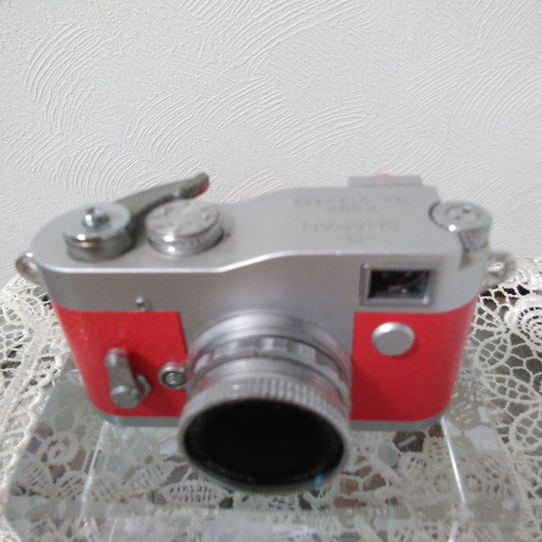 ミニチュアのフィルムで写せるカメラ