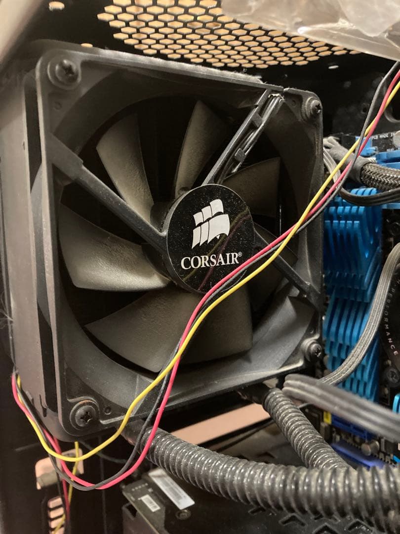 ジャンク　ゲーミングPC タワーケース850w 主要パーツ付属