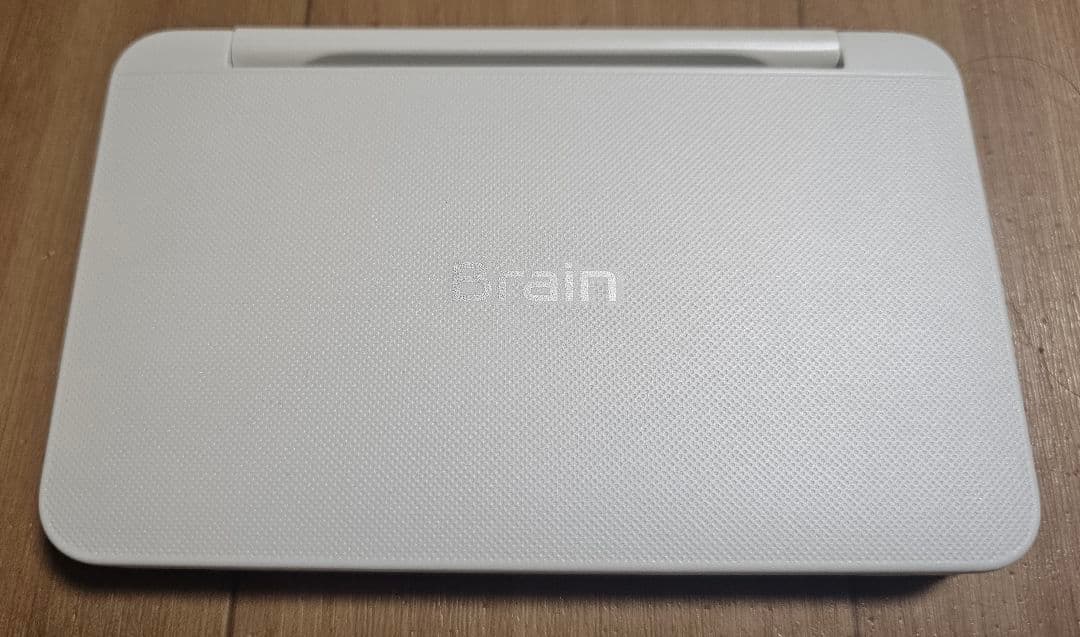 シ*ス様 SHARP 電子辞書 Brain PW-S1-W 高校生モデル