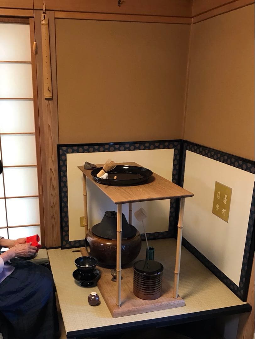 楽々茶棚　収納付き道具畳の台と炉壇ボックス、建水台と貴人畳の角の台の4点セット