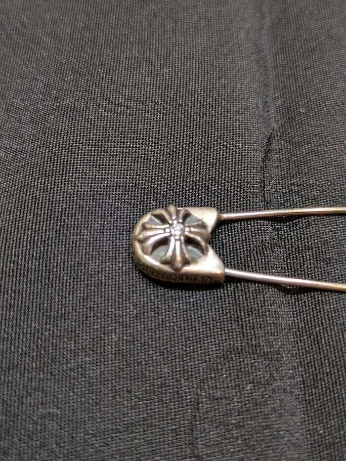 【純正革袋/レシート付】クロムハーツ セーフティピン ピアス 1ダイヤ