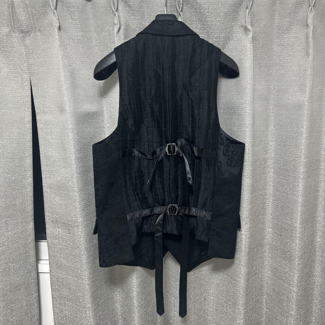 HYDE着　PEAKED LAPEL JACQUARD VEST