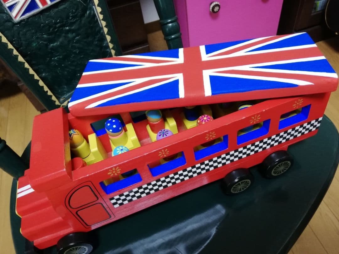 レーシングスクール★ユニオンジャック★ロンドンバス★木製