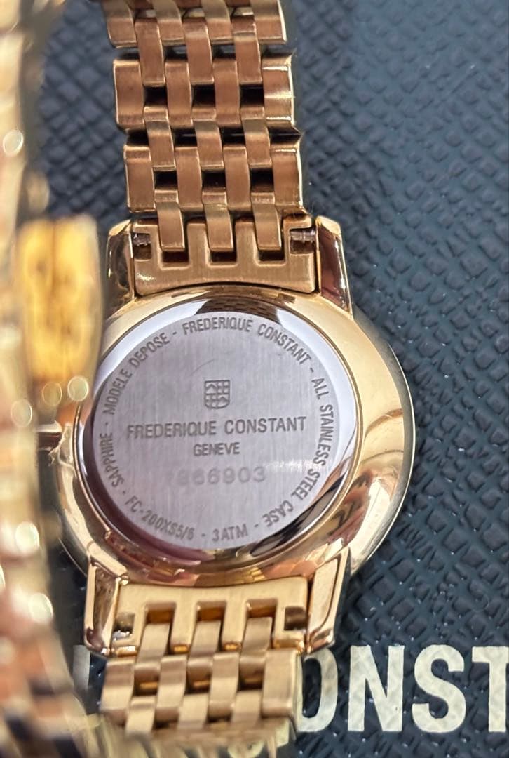 FREDERIQUE CONSTANT ゴールド 時計