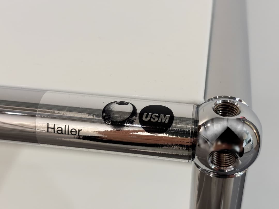 USM ハラー 【正規品】ホワイト 超美品 1列２段ドロップドア付き