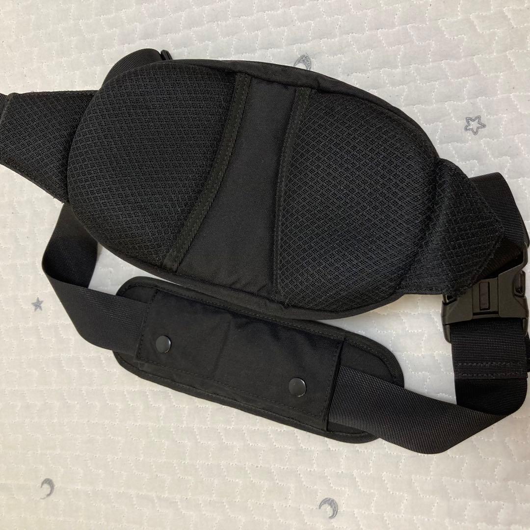 Hagoo ハグー　ヒップシート兼ショルダーバッグ ブラック