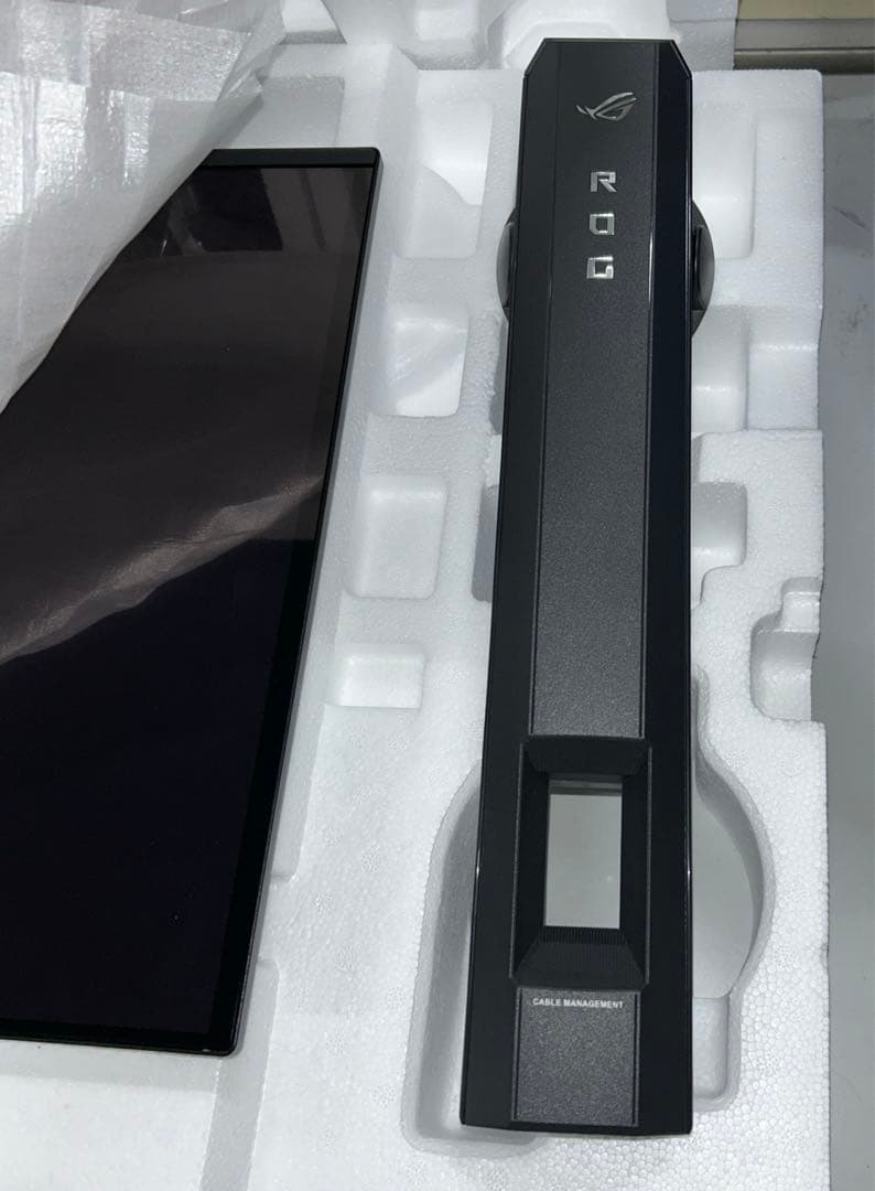 ASUS ROG Strix OLED XG27ACDMS 26.5インチ