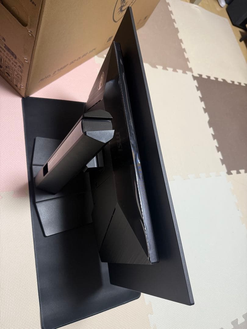 ゲーミングモニター 有機EL QD-OLED 26.5インチモニター