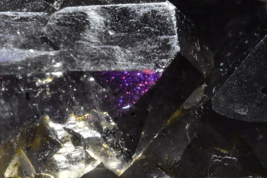 インド タミル・ナードゥ カルール産 ピンクファイヤークォーツ ジャガレータイプ