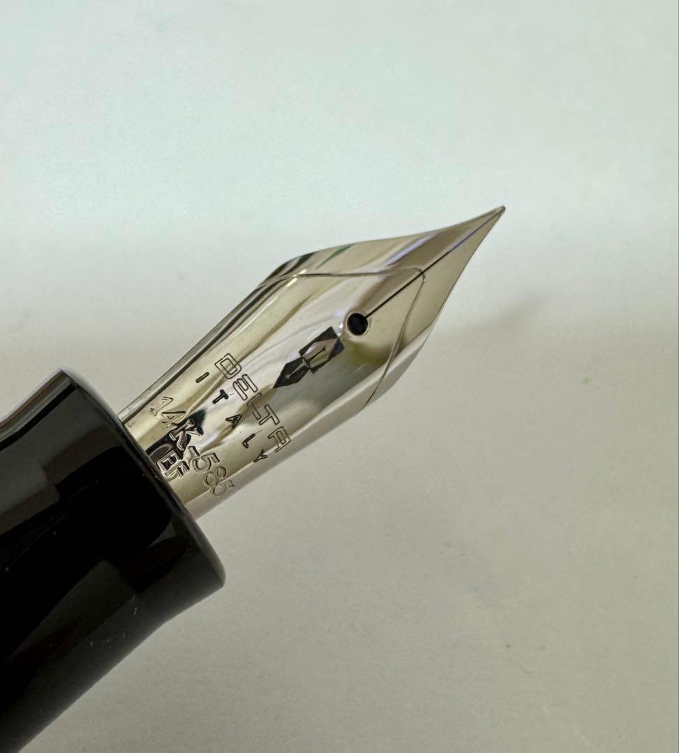 DELTA デルタ ドルチェビータ ミディアム万年筆 MID EF ペン先14金