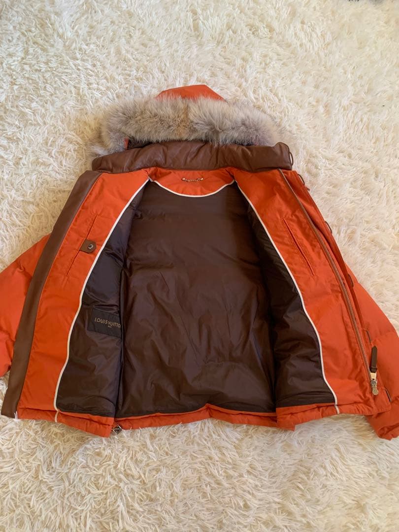 希少　LOUIS VUITTON 2WAY オレンジ ダウンジャケット　ベスト