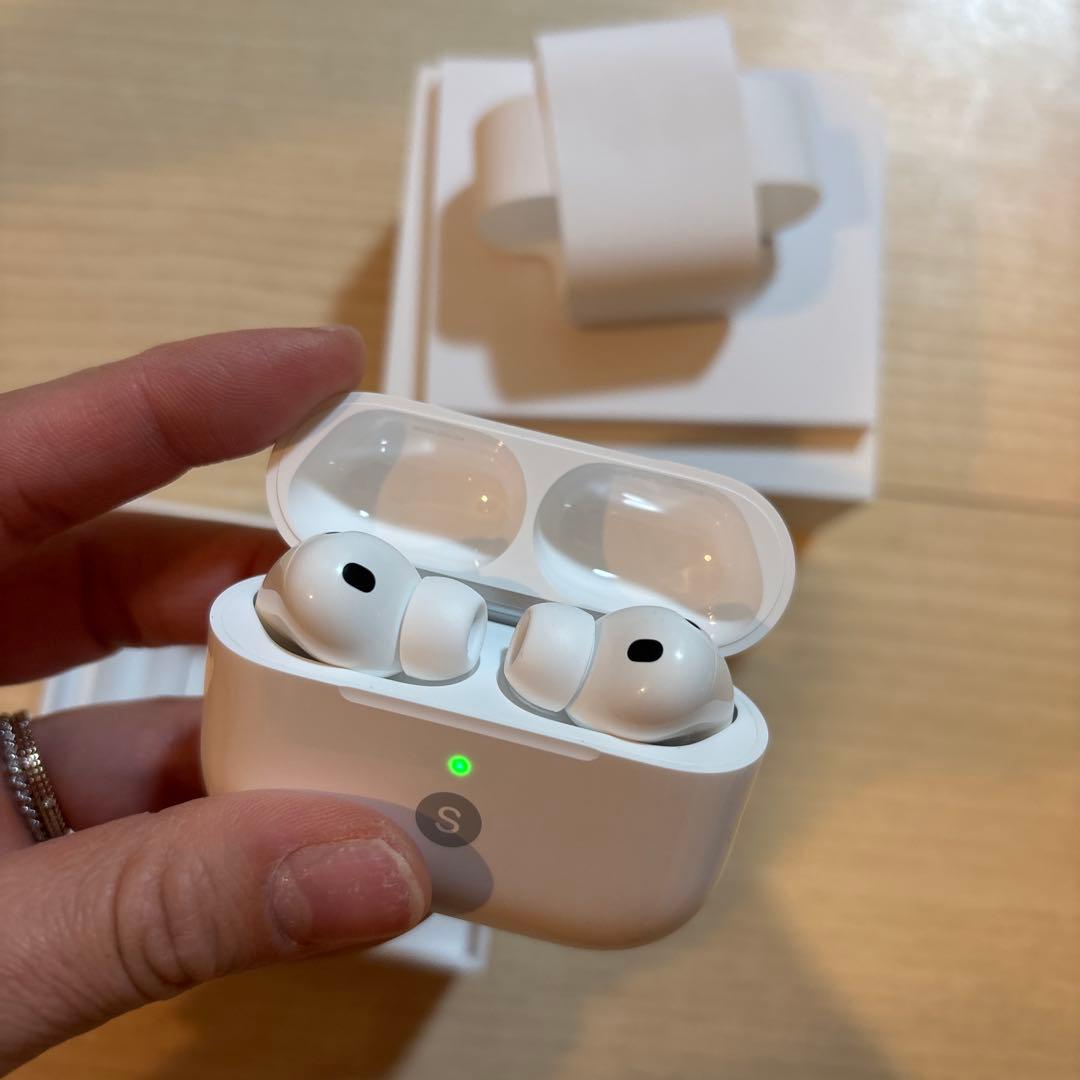 AirPods Pro 3 開封のみ