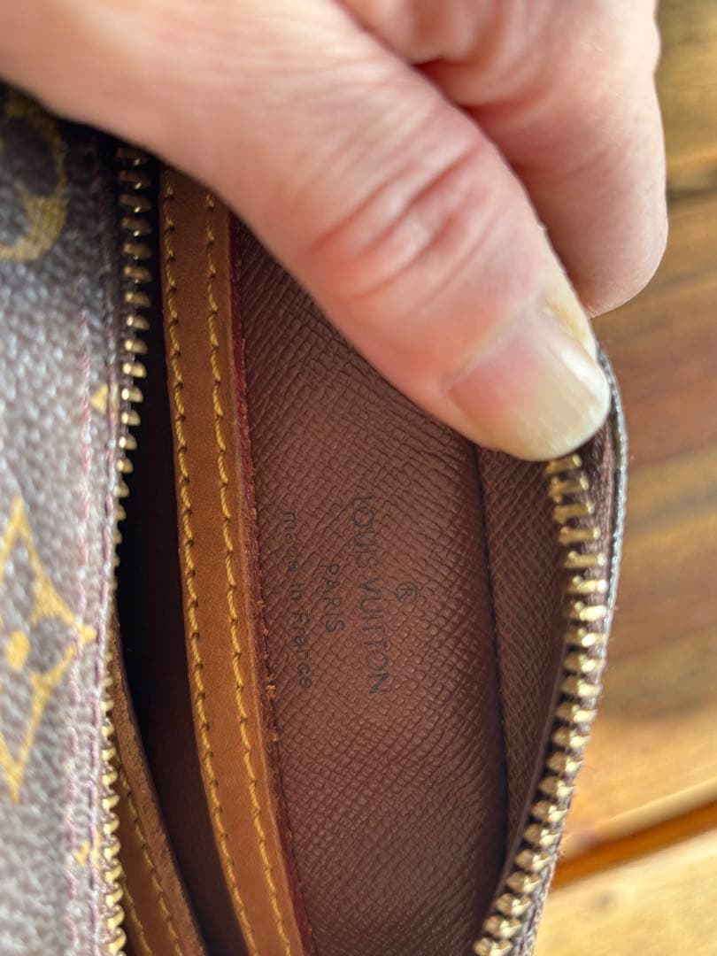 専用です。ルイヴィトン ブロワ モノグラム クロスボディ M51221