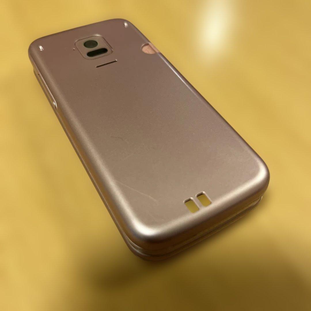 ドコモ　F-01M ガラケー　らくらくホン ピンク　純正卓上ホルダー付き　美品