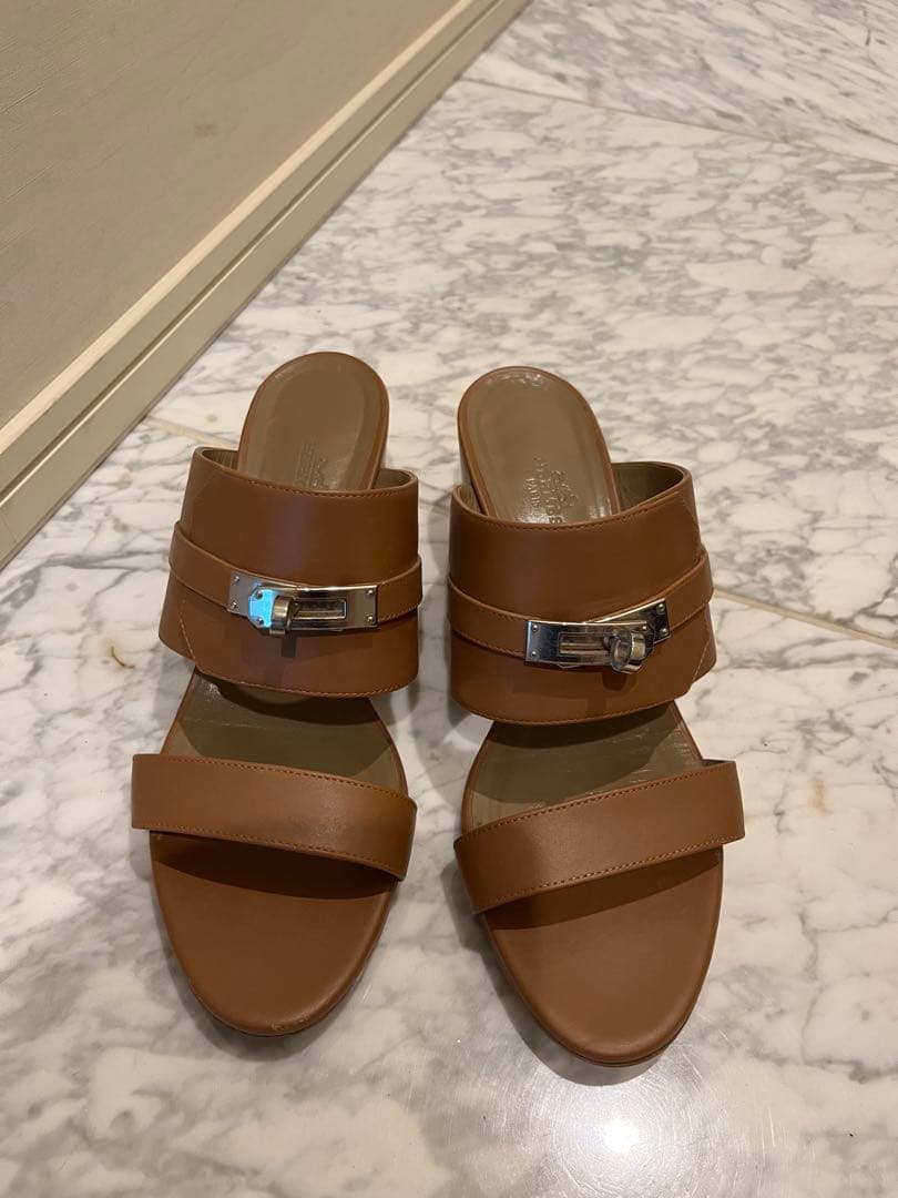 美品　HERMES エルメス　サンダル　オヴァシオン　ケリー金具 サイズ38