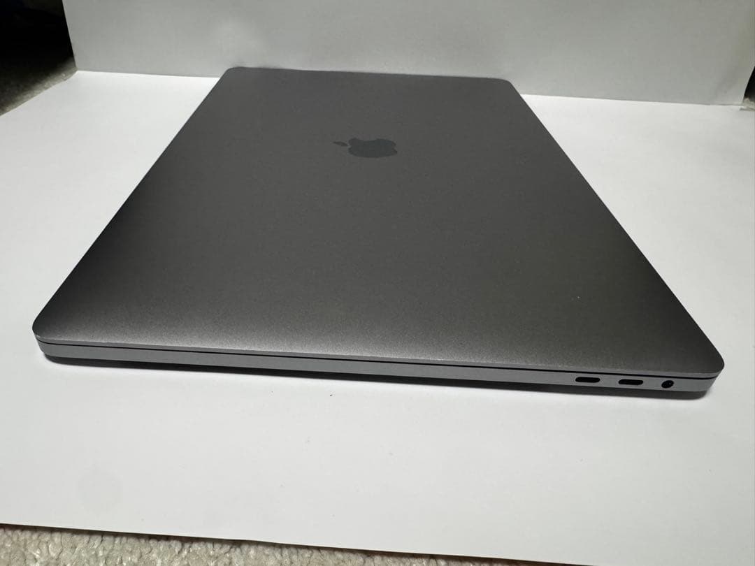 MacBook Pro 16インチ2019/Core i7/ 16/512GB