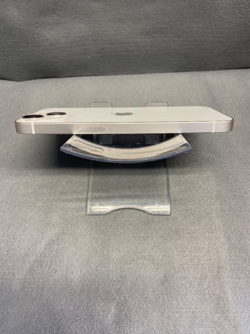 超美品 国内版 SIMフリー iPhone13 128GB スターライト色