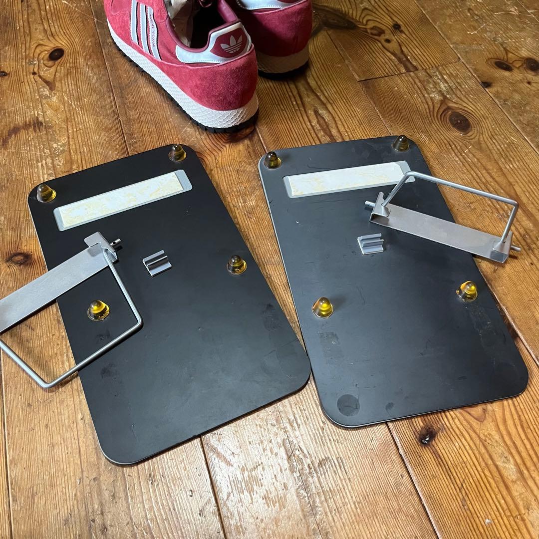 希少　非売品　adidas 販促用　スニーカー　ディスプレイスタンド