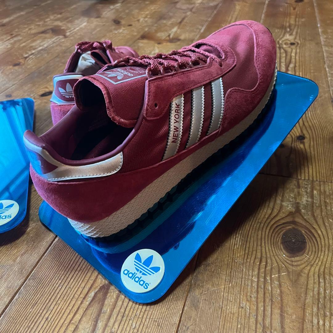 希少　非売品　adidas 販促用　スニーカー　ディスプレイスタンド