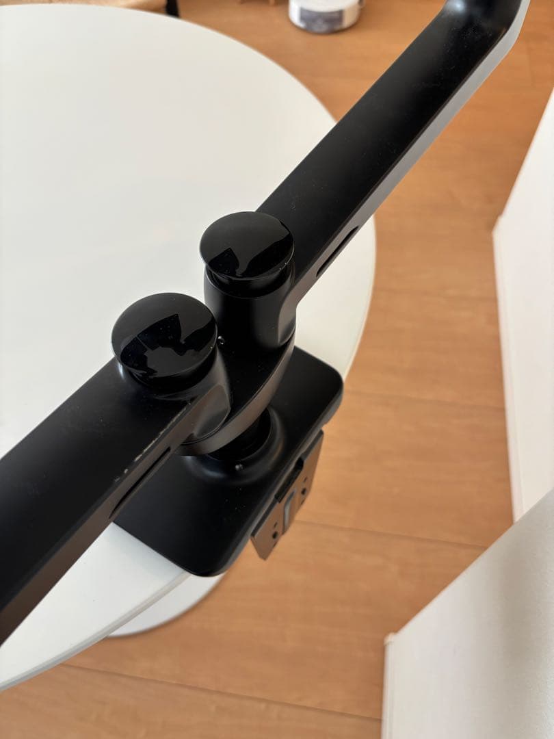 Amazon Basic モニターアーム デュアル-ディスプレイ