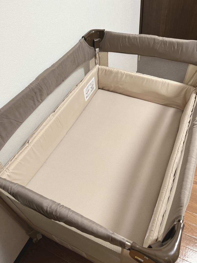 【極美品】アップリカ ココネルエアー ベビーベッド サークル 寝具 未使用級