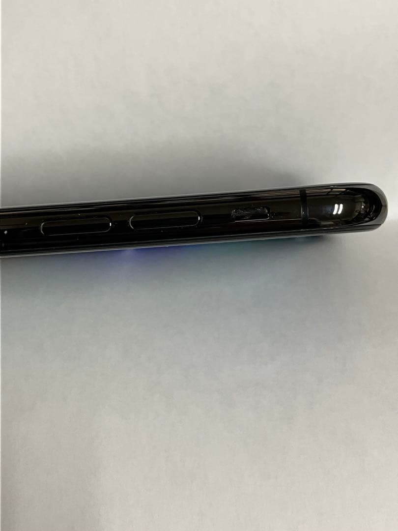 iPhone X 64GB本体
