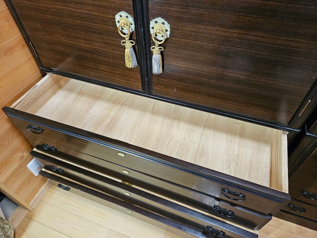 和箪笥　桐箪笥　年代物　アンティーク