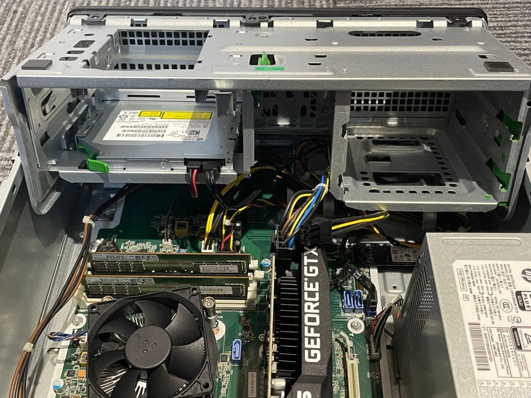 【白虎にゃん仔】ゲーミングPC i5-8500 GTX1660 Super