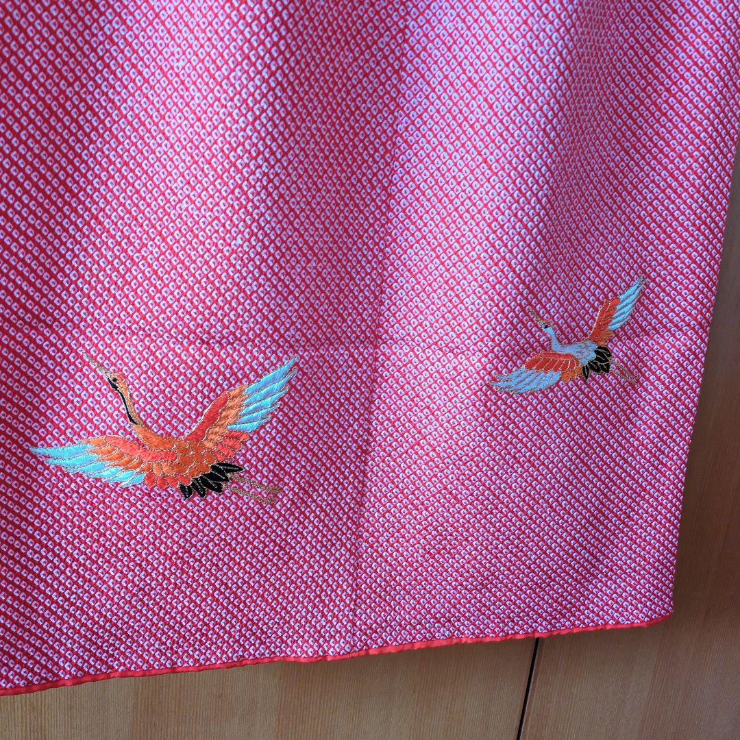 七五三７歳赤色総絞りのお着物と作り帯、帯揚げ帯締めとしごきのセット（長襦袢付き）