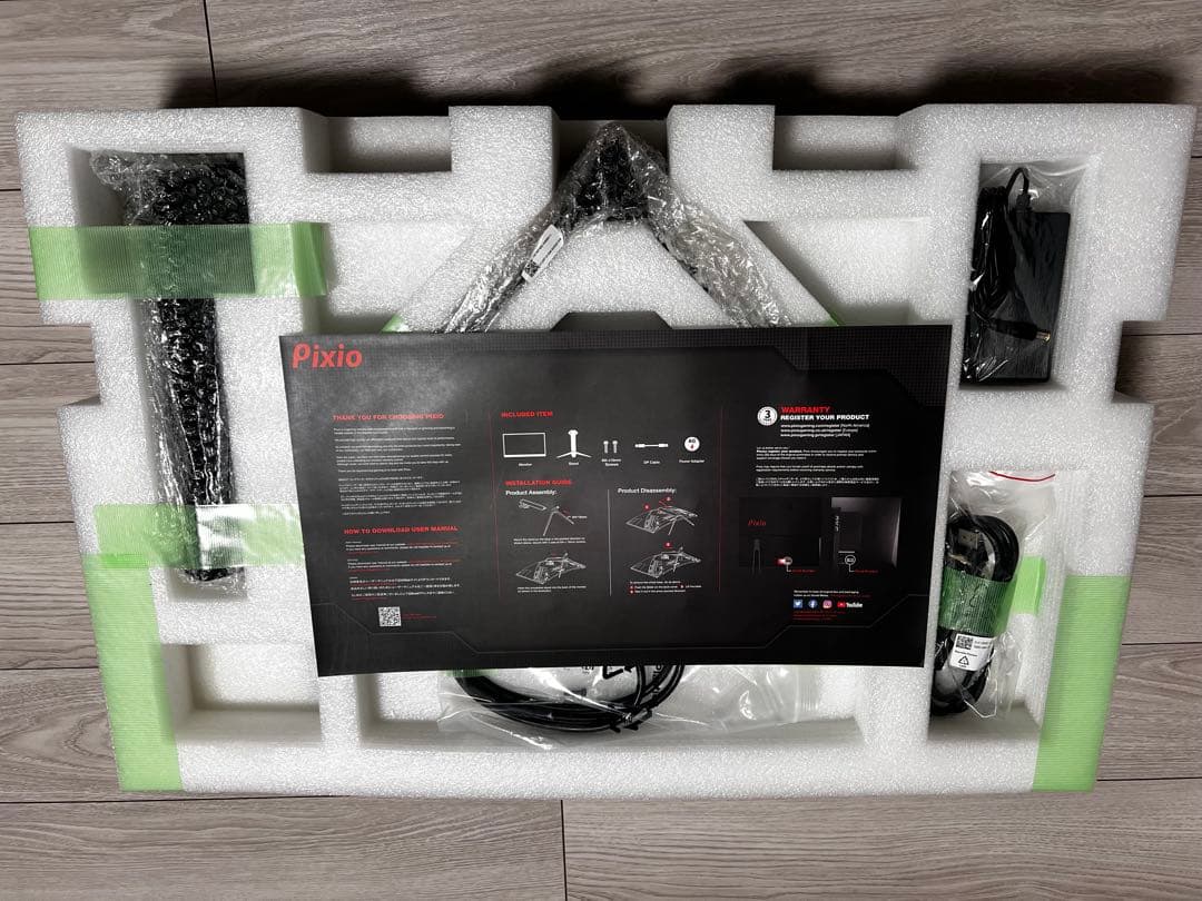 Pixio PXC325 湾曲モニター