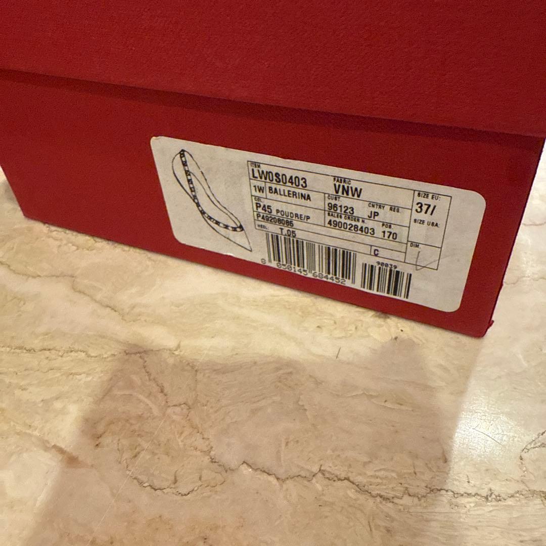 ヴァレンティノ　ロックスタッズ　エナメル　バレリーナ　フラットシューズ37ハーフ