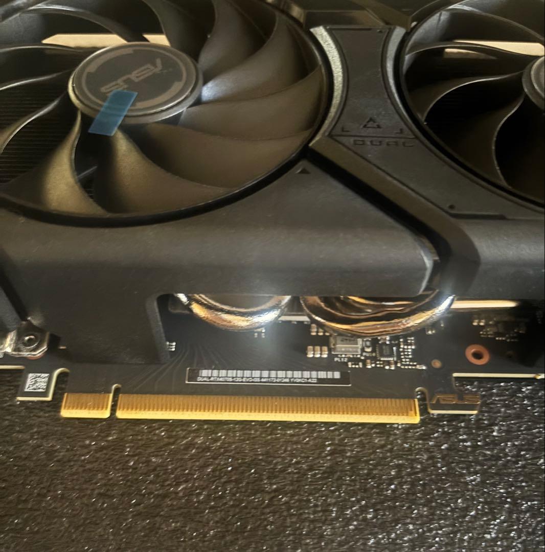 ASUS RTX 4070 SUPER 12GB動作確認済み