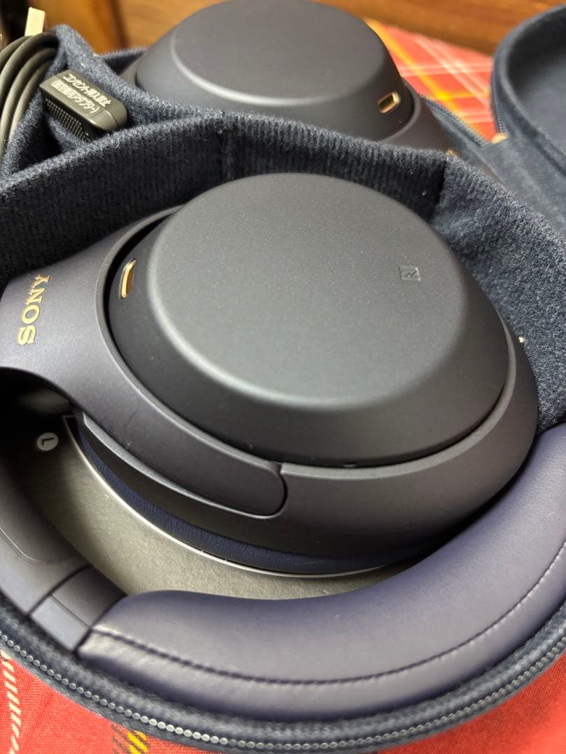 SONY WH-1000XM4 ワイヤレスヘッドホン　ミッドナイトブルー