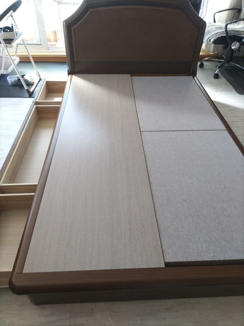 札幌市近郊の方限定！送料無料！収納付きセミダブルベッドフレーム フランスベッド