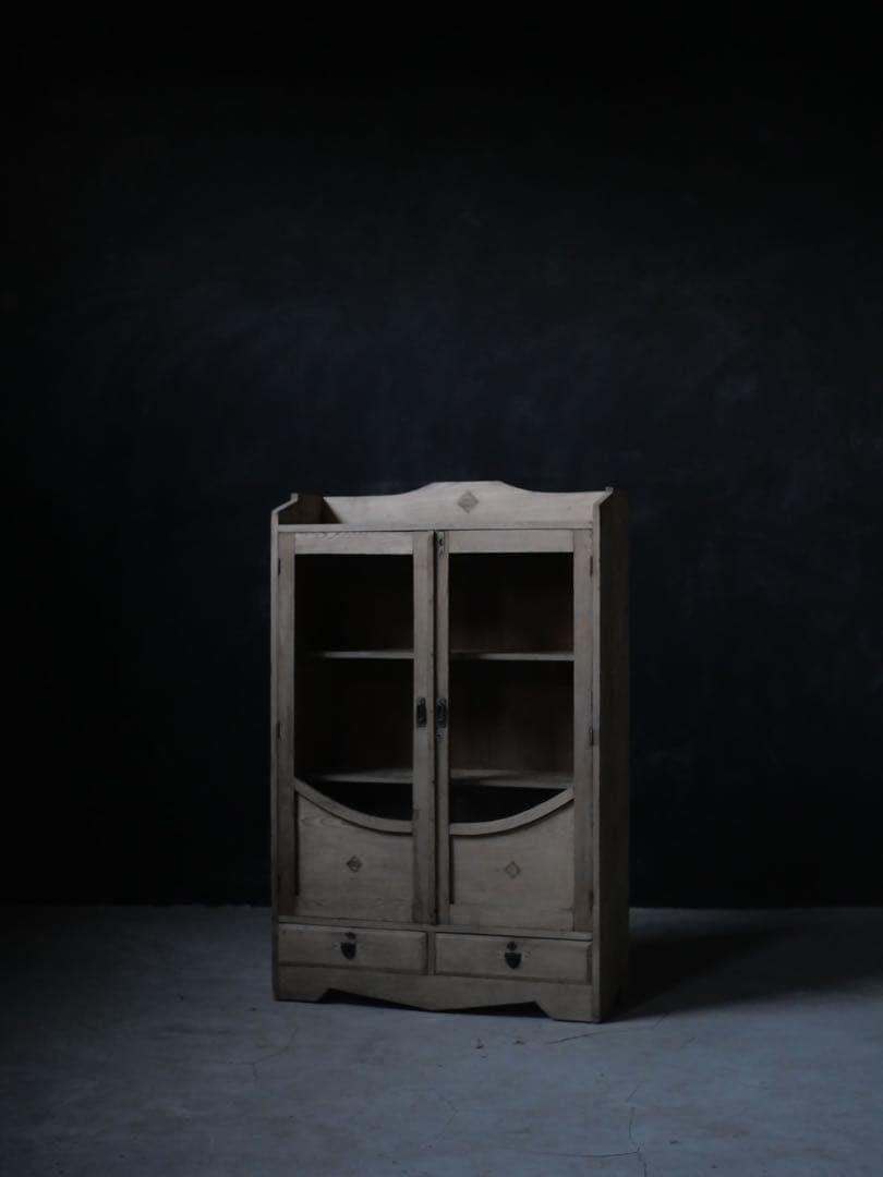 本箱　食器棚　棚　収納棚　食器　器　古家具　古道具　アンティーク　昭和レトロ