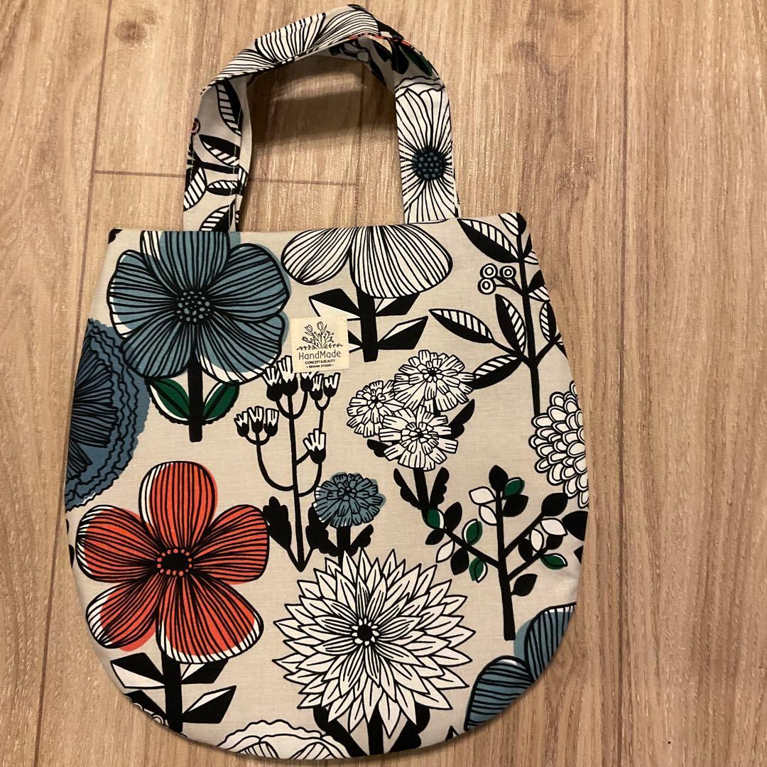 キラキラ⭐️　いちご＆猫