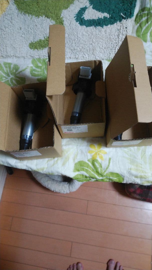 ダイハツ純正、イグニッションコイル　プラグセット